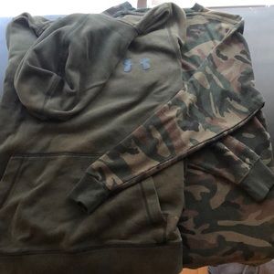Bundle Army green hoodie and camo pullover mens medium